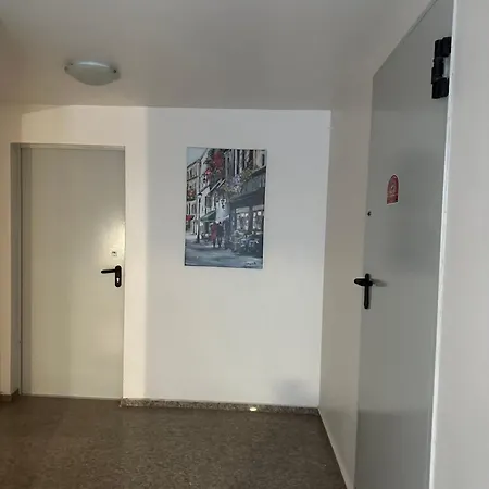 дрийм Real Jewel In Center Апартаменты